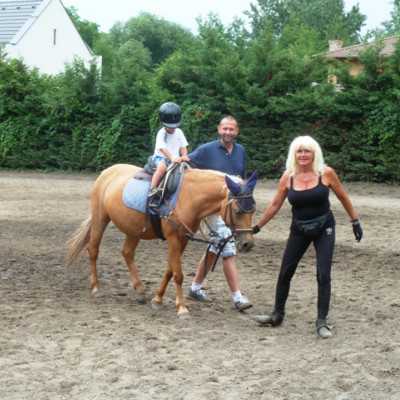 Remény családi nap Sasvári Sándornál - adó, 1%, alapítvány, támogatás