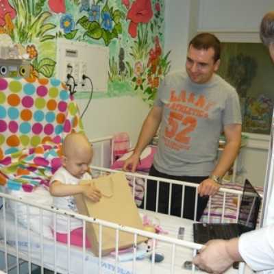 Remény Karácsonyi Ajándékozás - adó, 1%, alapítvány, támogatás