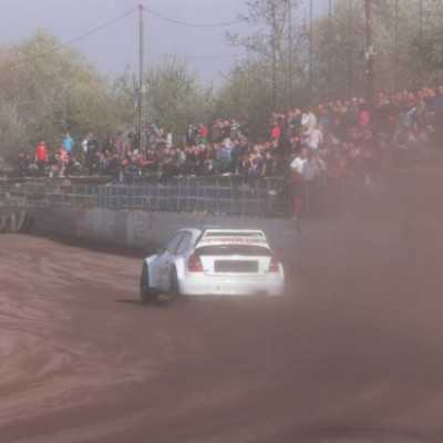 Salakshow Debrecen - adó, 1%, alapítvány, támogatás