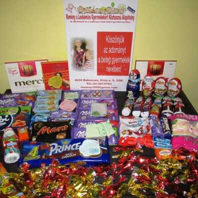 Érkeznek a „cipősdoboznyi szeretet” ajándékai és a csokoládék 2018 - alapítvány, adó 1%, támogatás