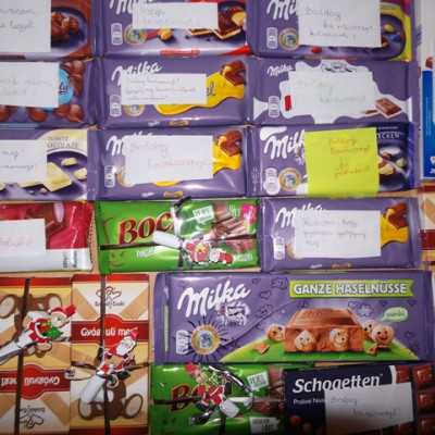 Érkeznek a „cipős doboznyi szeretet” ajándékai és a csokoládék 2015 - alapítvány, adó 1%, támogatás