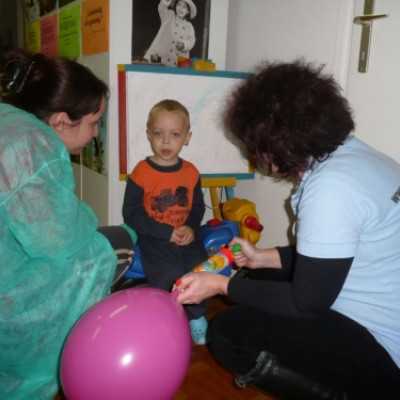 Szorgos kezek alkottak ismét a Debreceni Gyermekklinikán - adó, 1%, alapítvány, támogatás