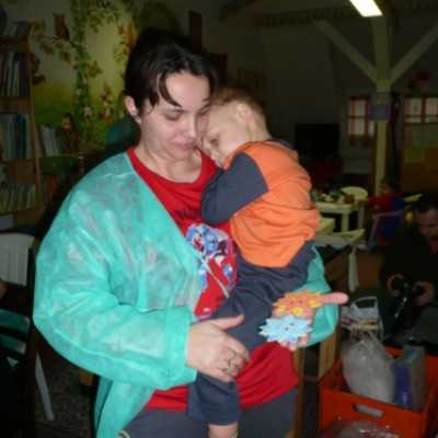 Szorgos kezek alkottak ismét a Debreceni Gyermekklinikán - adó, 1%, alapítvány, támogatás