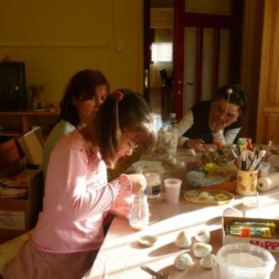 Szüreti foglalkozás a Remény Kuckóban - adó, 1%, alapítvány, támogatás