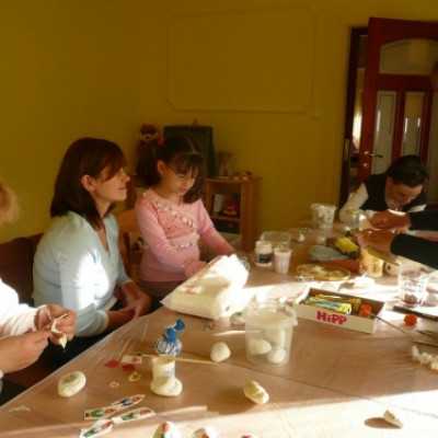 Szüreti foglalkozás a Remény Kuckóban - adó, 1%, alapítvány, támogatás