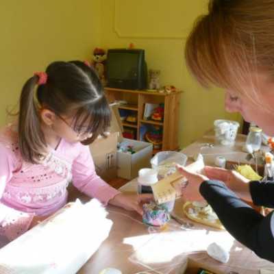 Szüreti foglalkozás a Remény Kuckóban - adó, 1%, alapítvány, támogatás