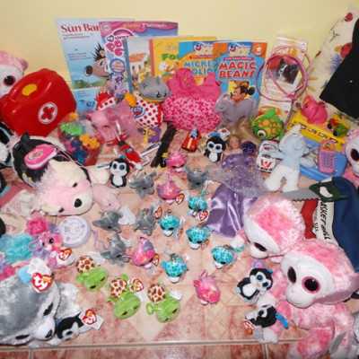 Érkeznek a „cipős doboznyi szeretet” ajándékai és a csokoládék 2015 - alapítvány, adó 1%, támogatás