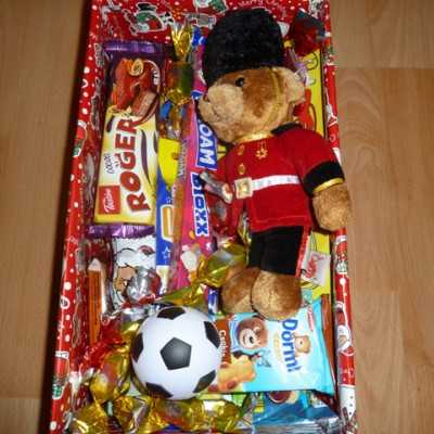 Érkeznek a „cipős doboznyi szeretet” ajándékai és a csokoládék 2015 - alapítvány, adó 1%, támogatás