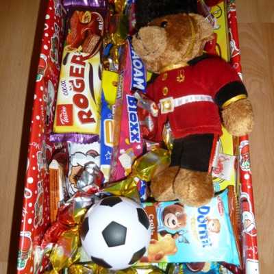Érkeznek a „cipős doboznyi szeretet” ajándékai és a csokoládék 2015 - alapítvány, adó 1%, támogatás