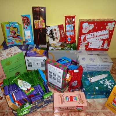 Érkeznek a „cipősdoboznyi szeretet” ajándékai és a csokoládék 2016 - alapítvány, adó 1%, támogatás