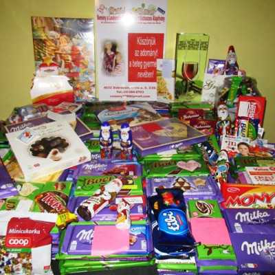 Érkeznek a „cipősdoboznyi szeretet” ajándékai és a csokoládék 2018 - alapítvány, adó 1%, támogatás