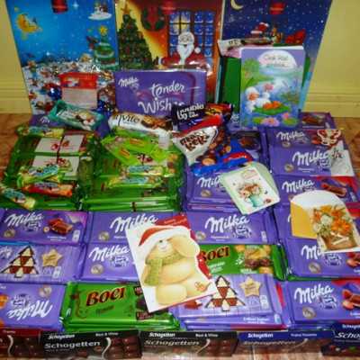 Érkeznek a „cipősdoboznyi szeretet” ajándékai és a csokoládék 2016 - alapítvány, adó 1%, támogatás