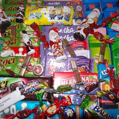 Érkeznek a „cipős doboznyi szeretet” ajándékai és a csokoládék 2015 - alapítvány, adó 1%, támogatás