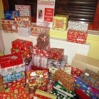 Érkeznek a „cipősdoboznyi szeretet” ajándékai és a csokoládék 2017 - alapítvány, adó 1%, támogatás