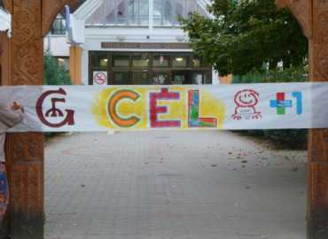 A Medgyessy Ferenc Gimnázium jótékonysággal egybekötött diák önkormányzati napja