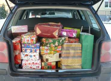 Báthory István Gimnázium és Szakközépiskola adománya 2012 Karácsonyra