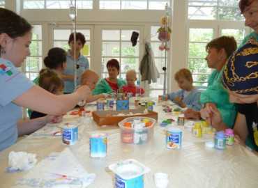 gipsz festés, hűtõmágnes készítés a Klinikán!
