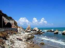 Jótékony hajózás az Adrián!