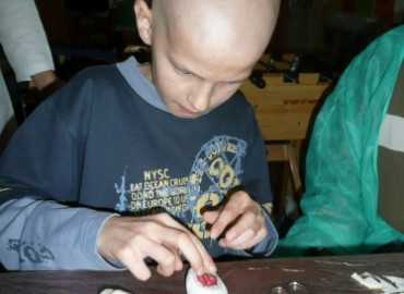 Kézműves foglalkozás a debreceni haematológián