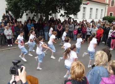 Tokaji Borfesztivál is segít!