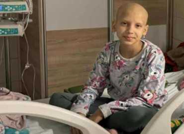 Csenge betegsége kiújult, ismét daganatos!