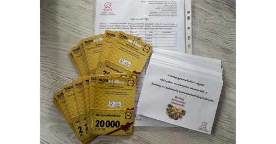 Köszönet a DEKK Gyermekhematológiai osztály nővéreinek áldozatos munkájáért!